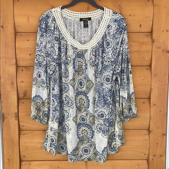 Style & Co. Blue and White Paisley Blouse Relaxed Fit - Picture 1 of 8